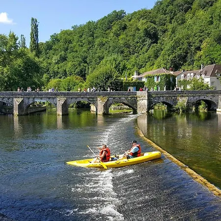 Amazing In Eyraud-crempse-maurens With Wifi Holiday home