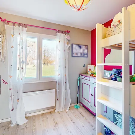 Pet Friendly In Eyraud-crempse-maurens Nyaraló Laveyssière