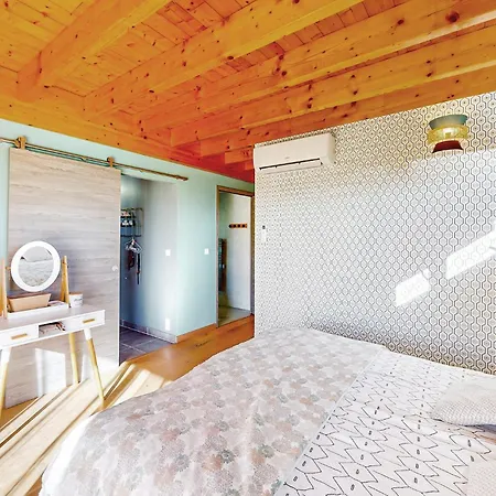 Amazing In Eyraud-crempse-maurens With Wifi Laveyssiere
