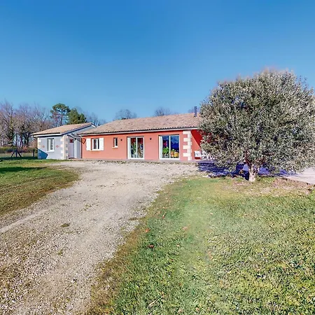 Lovely In Eyraud-crempse-maurens 펜션