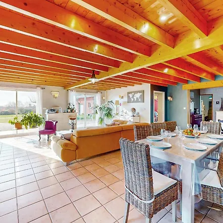 Amazing In Eyraud-crempse-maurens With Wifi