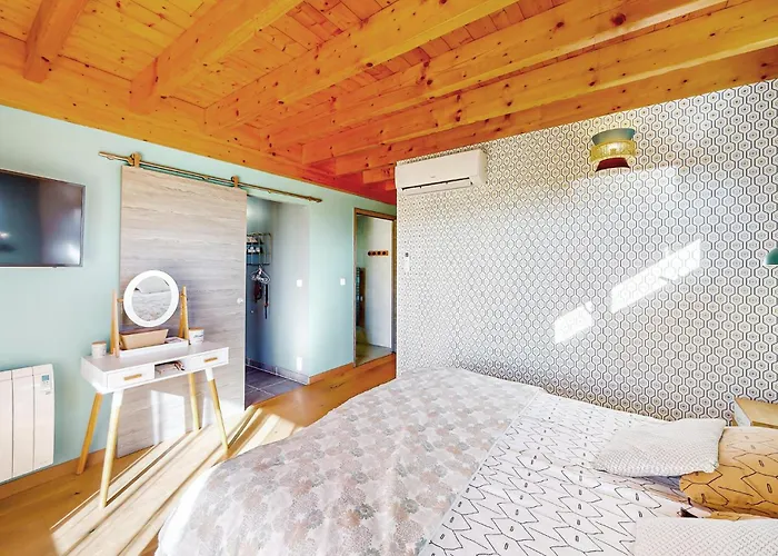 Lovely In Eyraud-crempse-maurens Saint-Jean-dʼEyraud